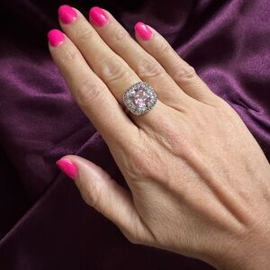 Elegant Silver and Pink Gemstone Ring